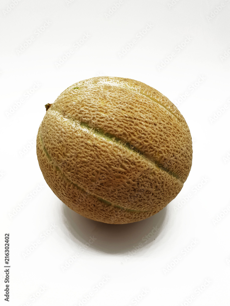 Galia Melone freigestellt auf einem weißem Hintergrund Galia Melone freigestellt auf einem weißem Hintergrund