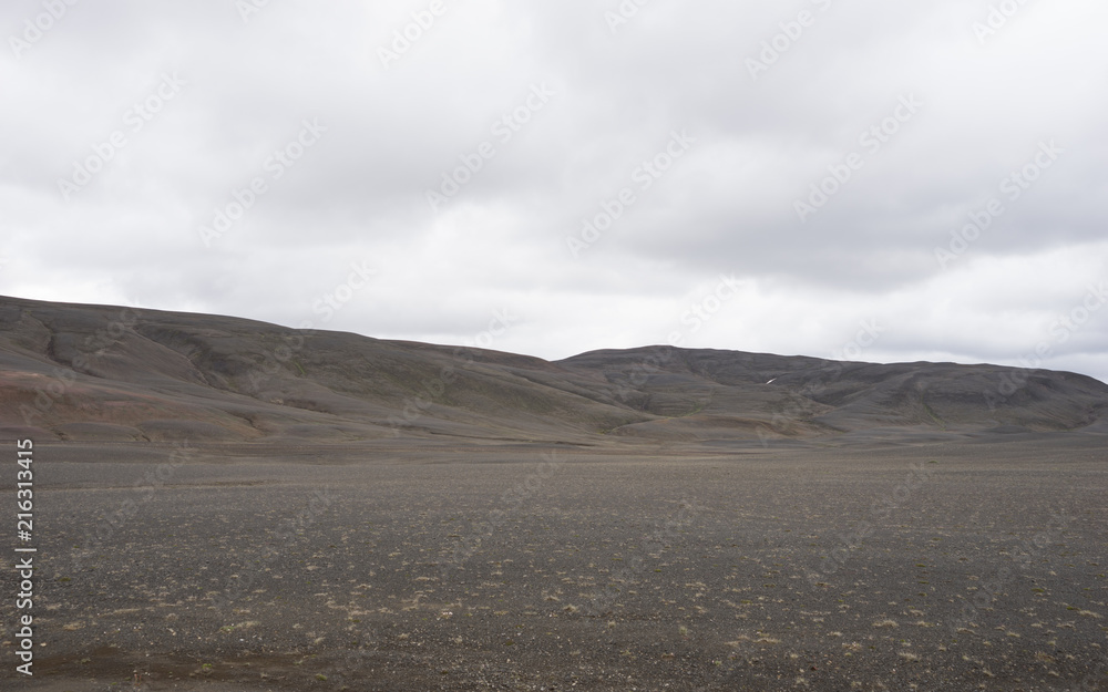Landschaft im Möðrudalsöræfi - Gebiet / Hochland im Nord-Osten Islands