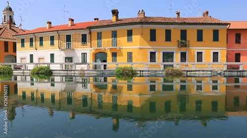 case colorate sul naviglio grande di milano a gaggiano in lombardia italia photo