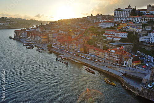 Porto, Portugal © Tomasz Warszewski