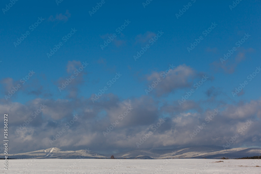 Blick zum Wurmberg Brocken im Winter