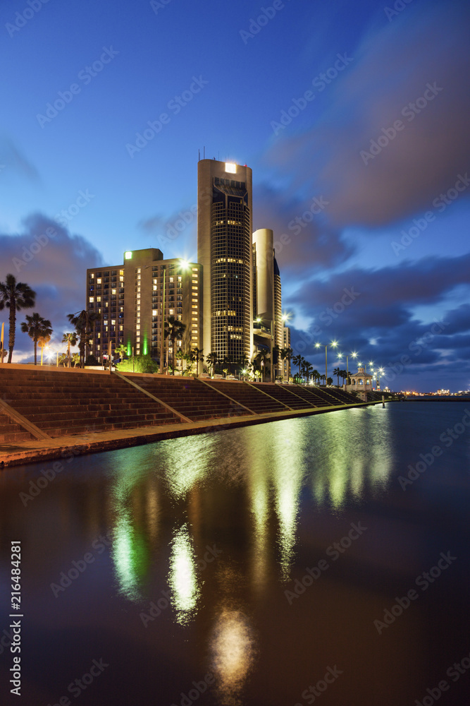 Obraz premium Architecture of Corpus Christi at night
