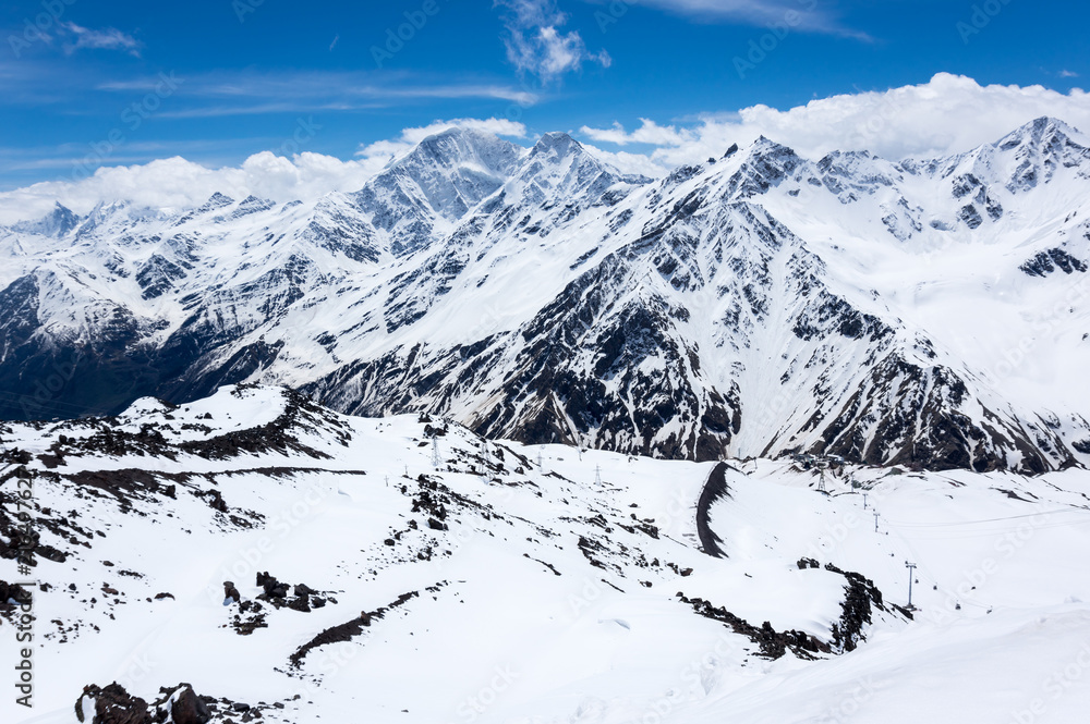 Obraz premium Caucasus mountains in Russia