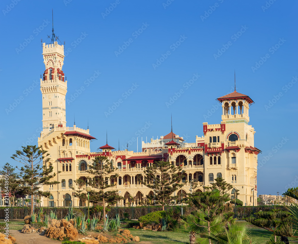 Obraz premium Day shot of the Royal palace at Montaza public park, Alexandria, Egypt