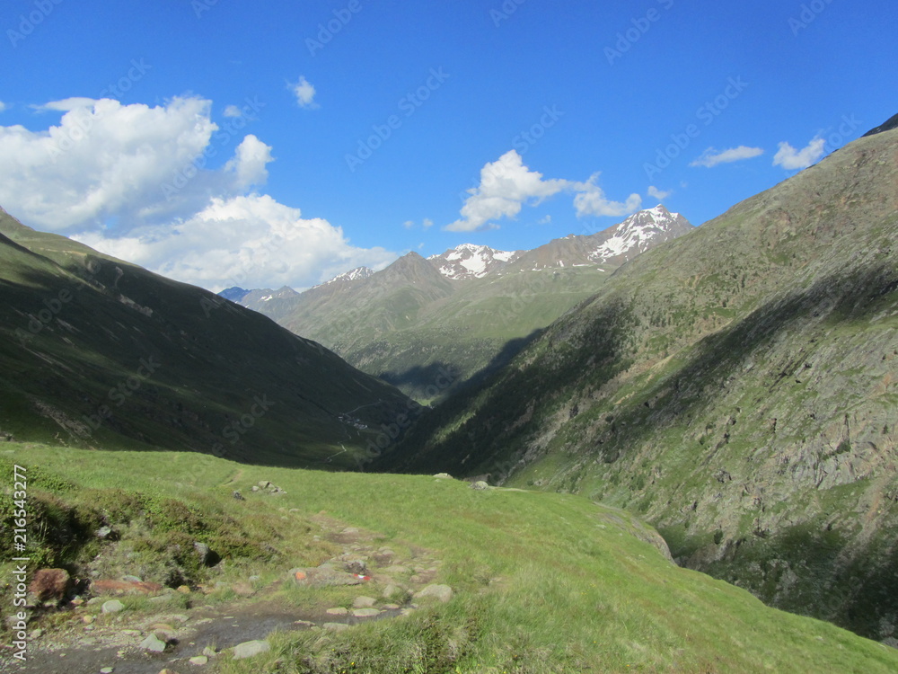 Hiking through glaciers in the austrian alps Hiking through glaciers in the austrian alps