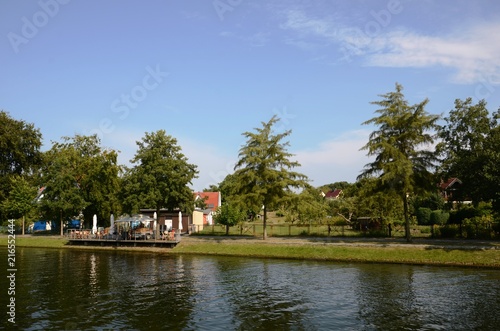 Navigation sur l’Havel de Magdebourg à Potsdam (Allemagne)   © virginievanos