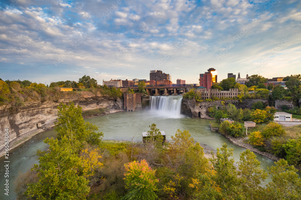 The High Falls in the city of Rochester