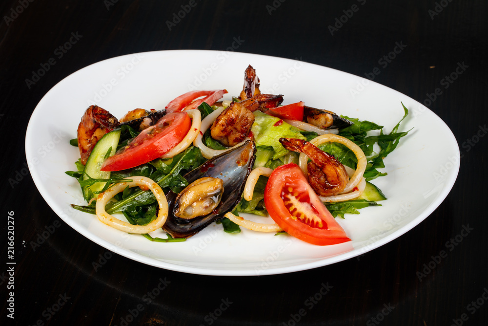 Salad with seafood
