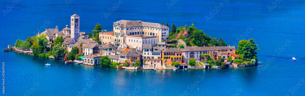 amazing unique island in the middle of lake - Orta san Giulio . Piedmont, north of Italy - obrazy, fototapety, plakaty 