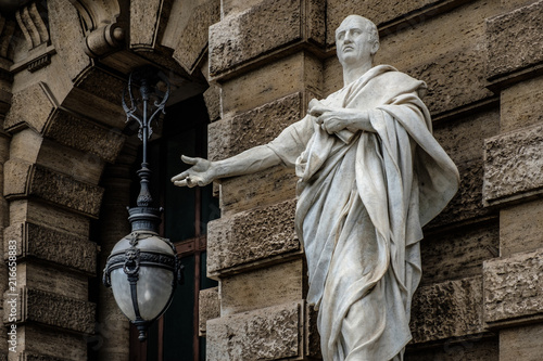 Roma, statua, in Corte di Cassazione photo