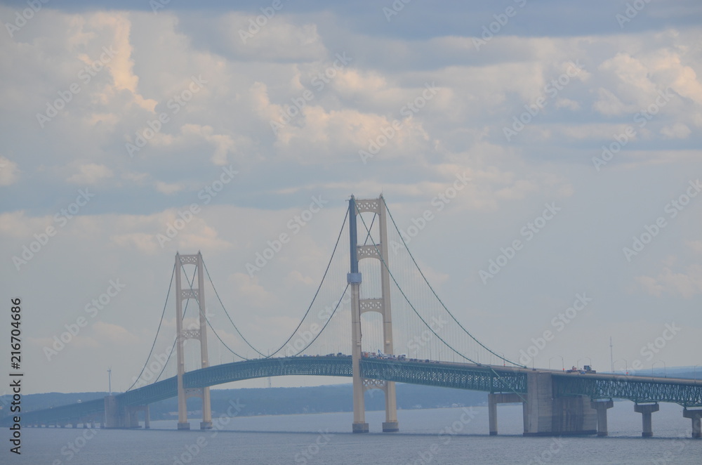 Fototapeta premium bridge+lake+michigan+huron