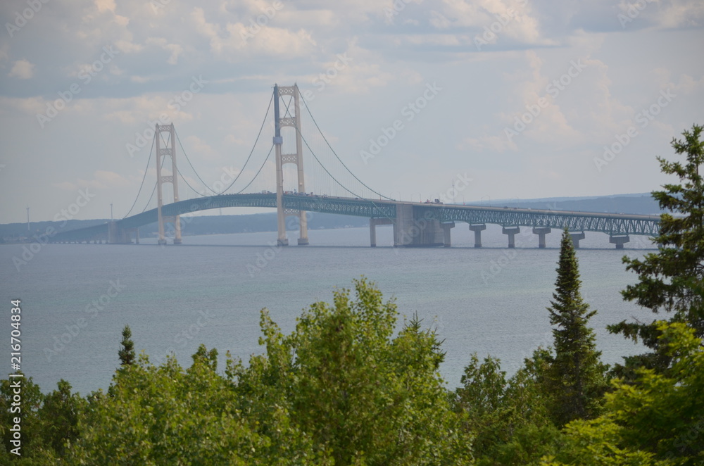 Fototapeta premium bridge+lake+michigan+huron