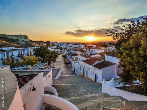 Canvastavla Portugal. Castro Marim, village of Algarve
