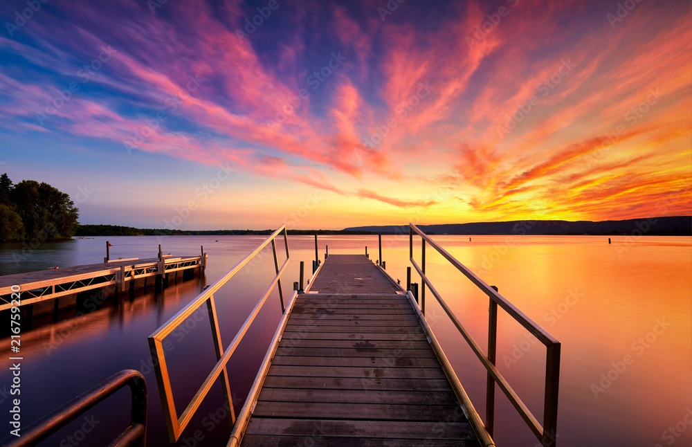 Fototapeta premium Sunset over St Louis River