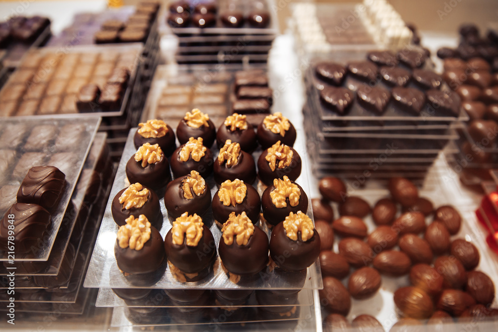 Fototapeta premium Belgia tradycyjna czekolada bruksela sklep piekarnia cukierki