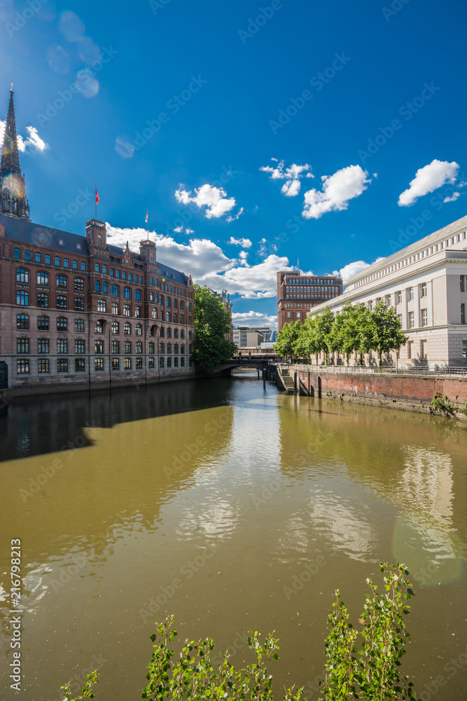 Naklejka premium Warehouse district of Hamburg (Speicherstadt).