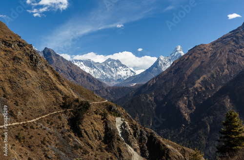 Nepal. Mount Everest trek. From Namche Bazar. Treking