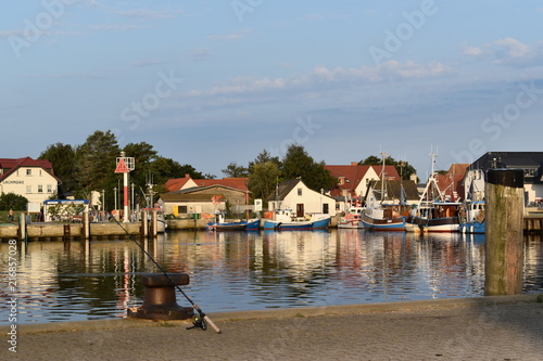 Sommermorgen im Hafen von Vitte auf Insel Hiddensee