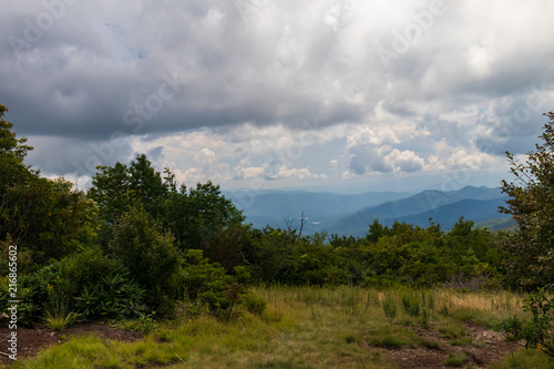 Fototapeta Naklejka Na Ścianę i Meble -  View over Great Smoky Mountains National Park from Rocky Top 