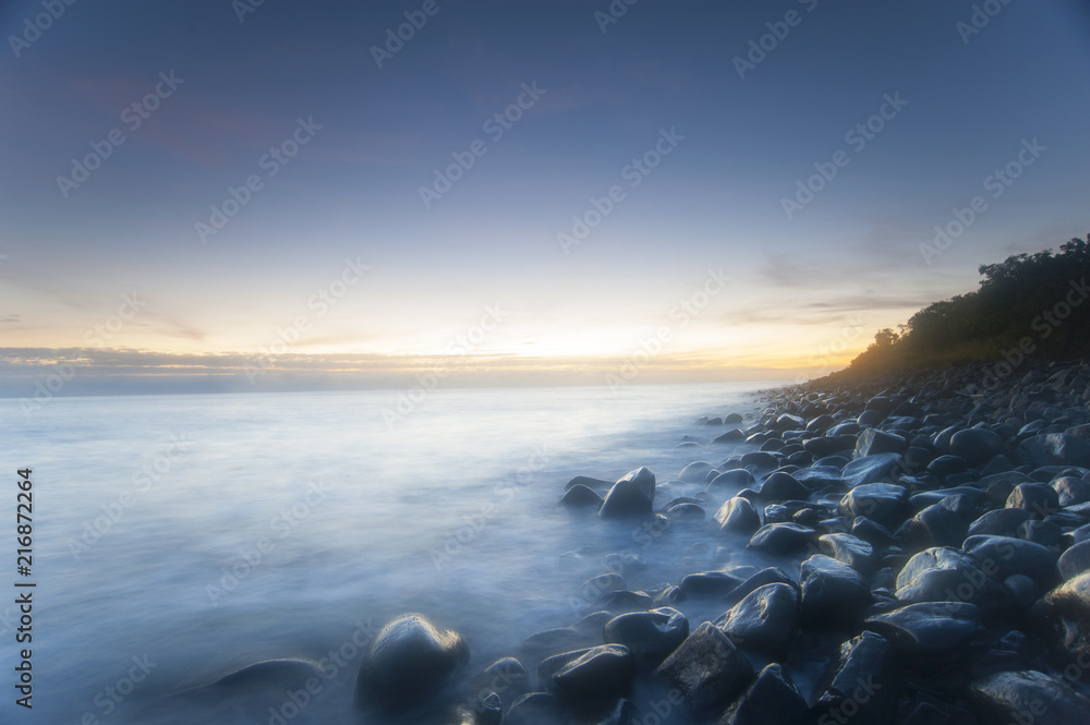 Obraz premium Sunrise outside of Cairns, Australia.