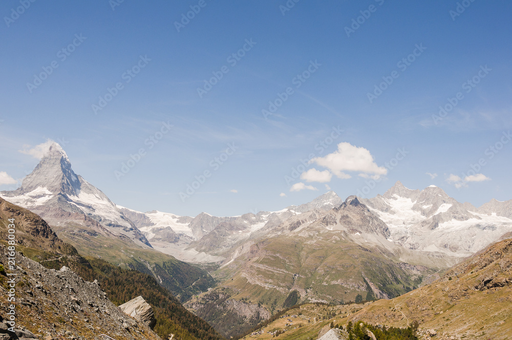 Zermatt, Matterhorn, Alpen, Walliser Berge, Zinaltrothorn, Ober Gabelhorn, Wellenkuppe, Triftgletscher, Zmuttgletscher, Gletscherrückgang, Wanderweg, Findeln, Wallis, Sommer, Schweiz
