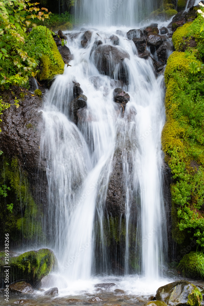 Obraz premium Doryu Falls, Japan - 吐竜の滝(山梨)