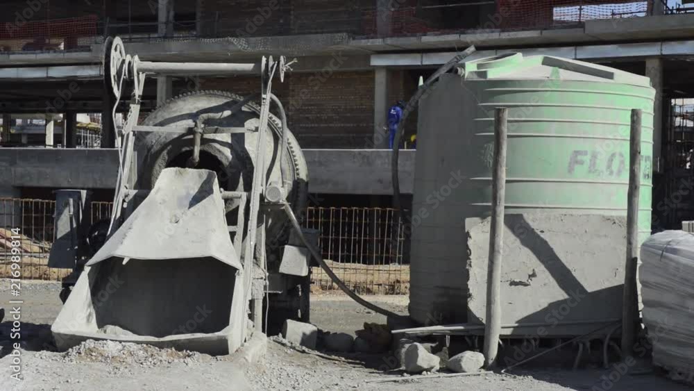 Construction equipment with water tank Construction equipment with water tank