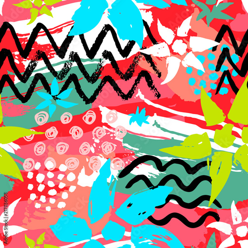 Ethnic exotic batik tropical seamless pattern. Abstract coroful summer time decoration
