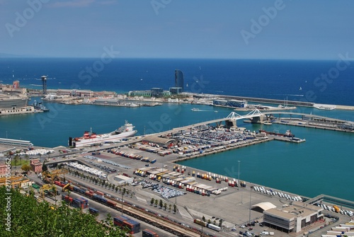Port morski - Barcelona © bnorbert3