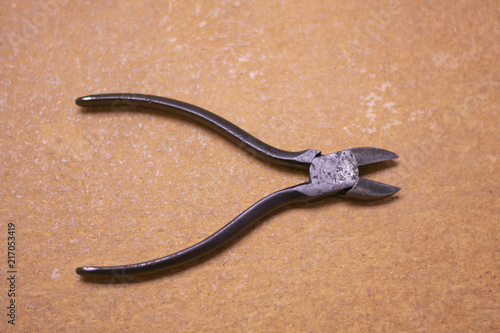 wire cutter tool