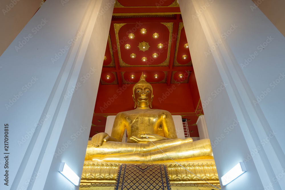 タイ・アユタヤ・お寺・仏陀・ウィハーン・プラモンコンボーピット Stock Photo Adobe Stock