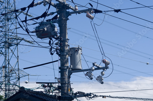 電柱の上部