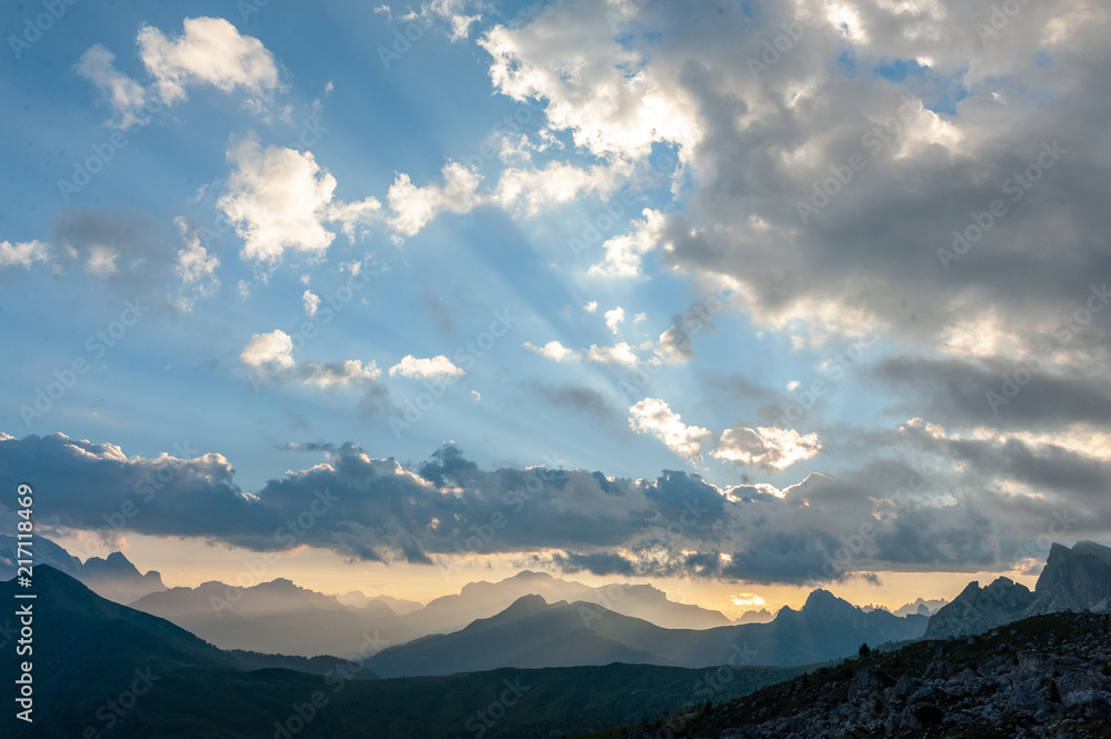Obraz premium Landscape shot at the Passo di Giau, in the the Italian Dolomites, during the Golden Hour.