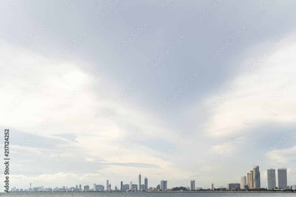 Fototapeta premium blue sky with cloud in city