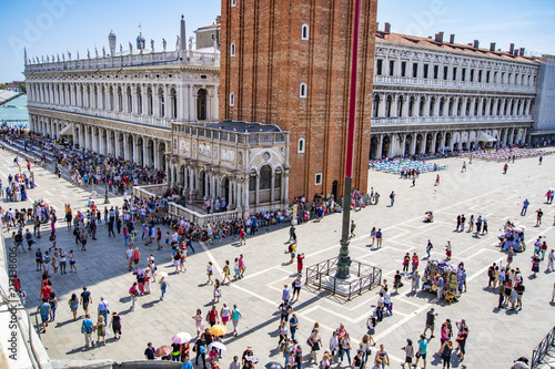 Folla da piazza San Marco