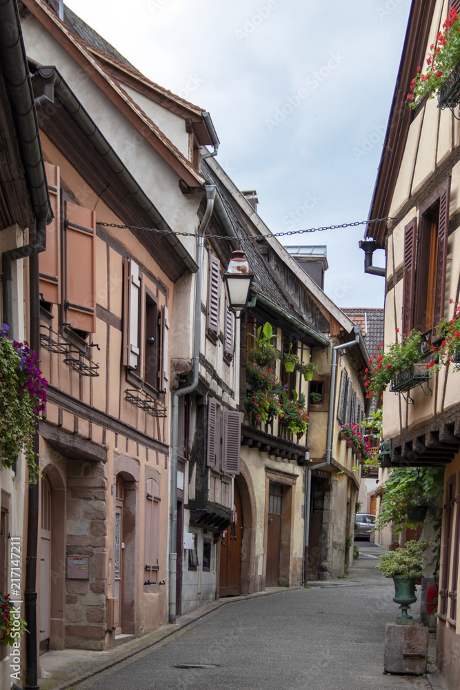 Ribeauvillé. Maisons à colombages dans les rues du centre-ville, Alsace, Haut Rhin. Grand Est