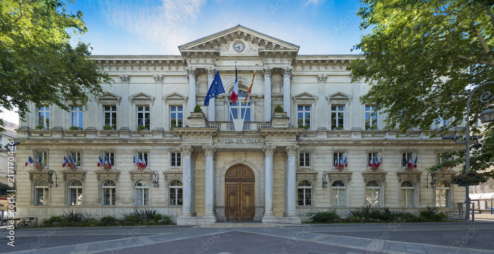 Φωτογραφία The city hall in Avignon. Vaucluse, Provence, France, Europe.