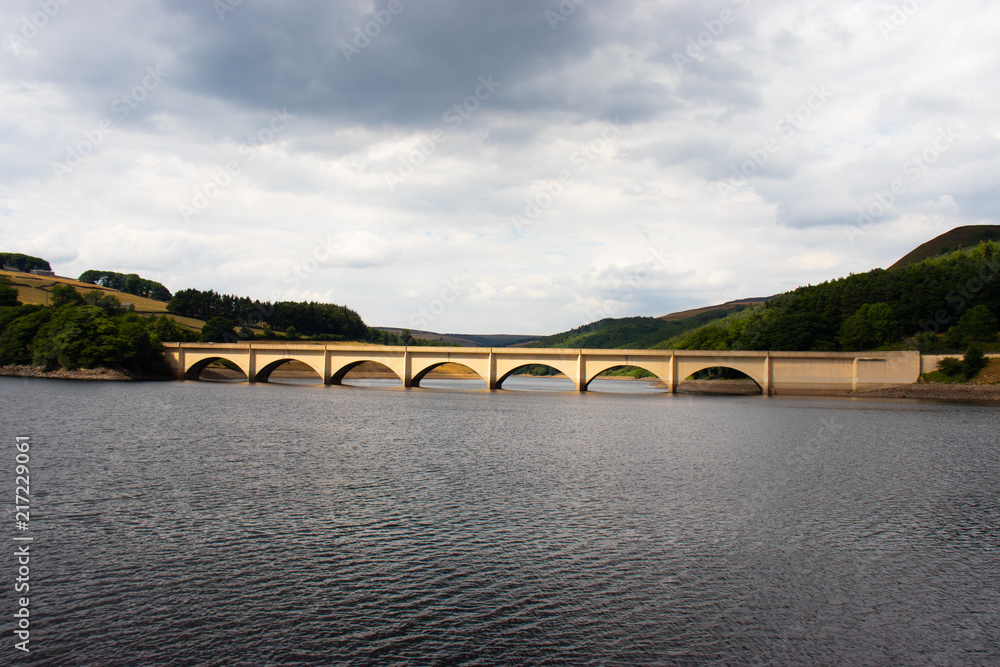 The bridge crossing ladybower reservoir