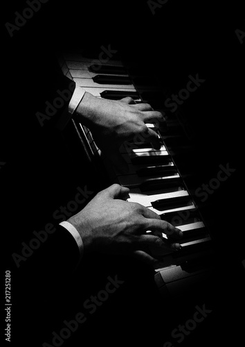 Bild auf Leinwand Hands on musik