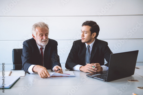 Wallpaper Mural Businessman brainstorm together. Torontodigital.ca