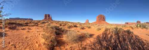 Buttes of Monument Valley, Arizona panoramic view © jovannig