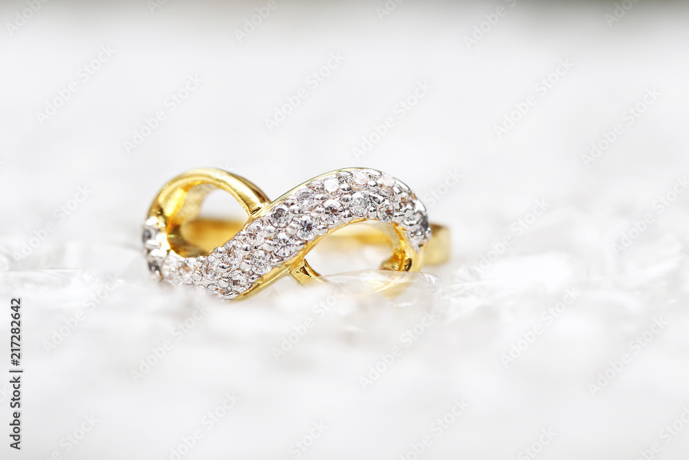 Diamond ring infinity symbol Diamond ring infinity symbol