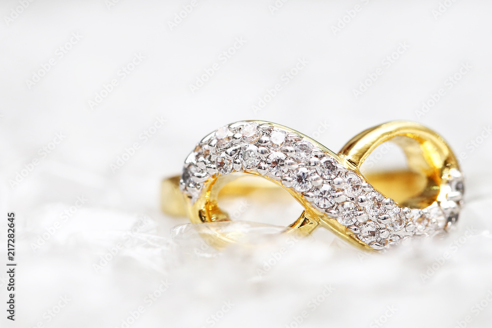 Diamond ring infinity symbol Diamond ring infinity symbol