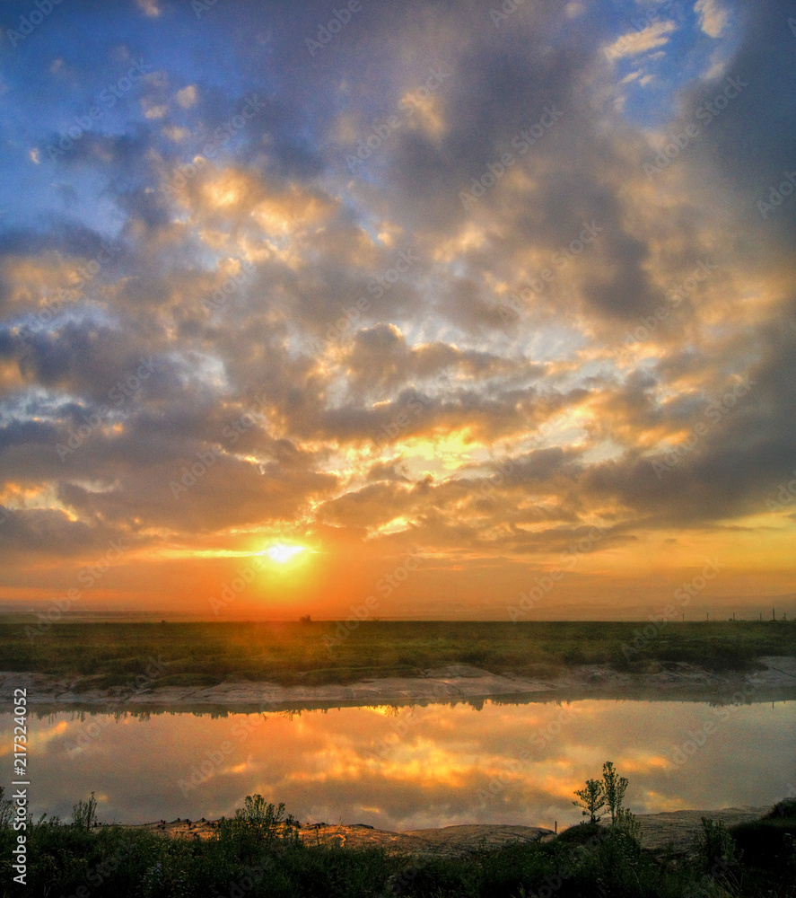 Fototapeta premium Clouds at Sunrise
