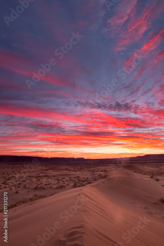 Amanecer en el desierto