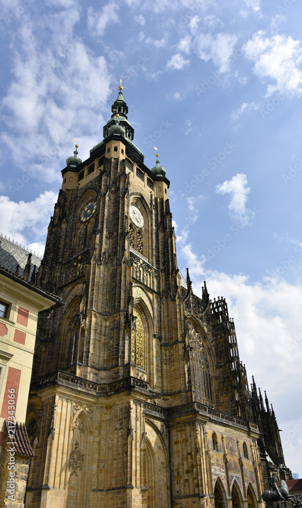 Fototapeta premium La cathédrale Saint-Guy de prague