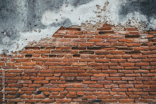 Grunge Red brick texture Background  brick wall with peeling plaster  Wall Background  Cracked concrete brick wall  Damaged brick wall  retro style backdrop