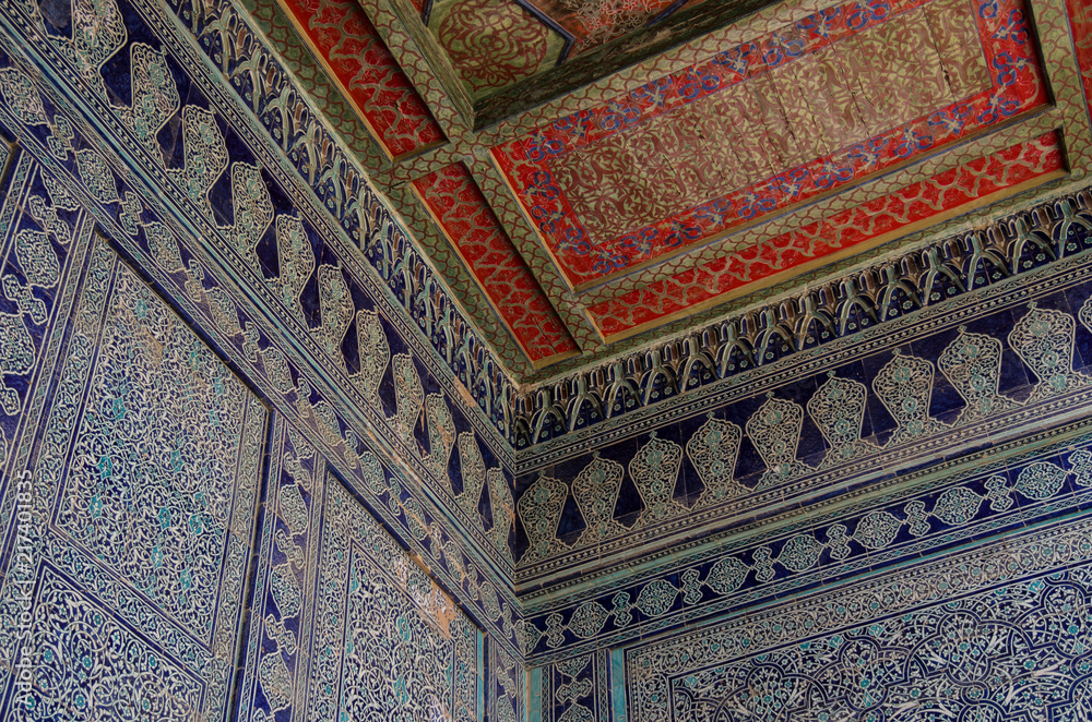Obraz premium Details of Tosh Hovl Palace, Harem courtyard, Khiva.