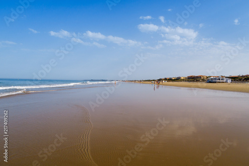 Barrosa beach in Sancti Petri  Spain  at low tide