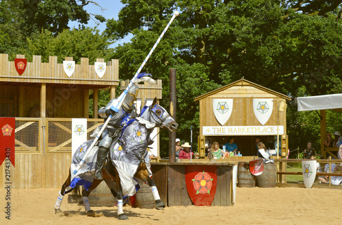 Photography Medieval mounted knight in armour